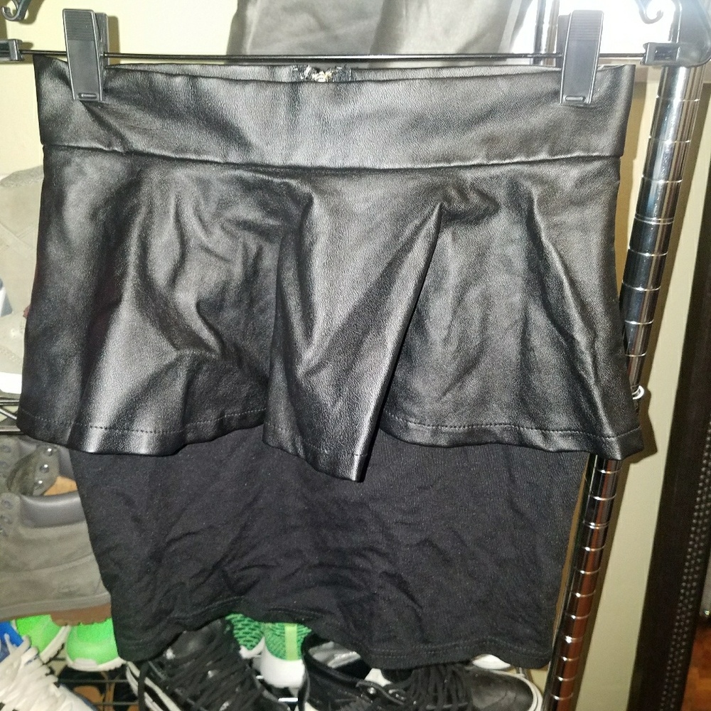 BNWT LF Faux Leather Peplum Skirt